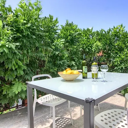 Apartment Ferienwohnung Fuer 4 Personen Ca 90 Qm In Pula, Istrien Istrische Riviera *